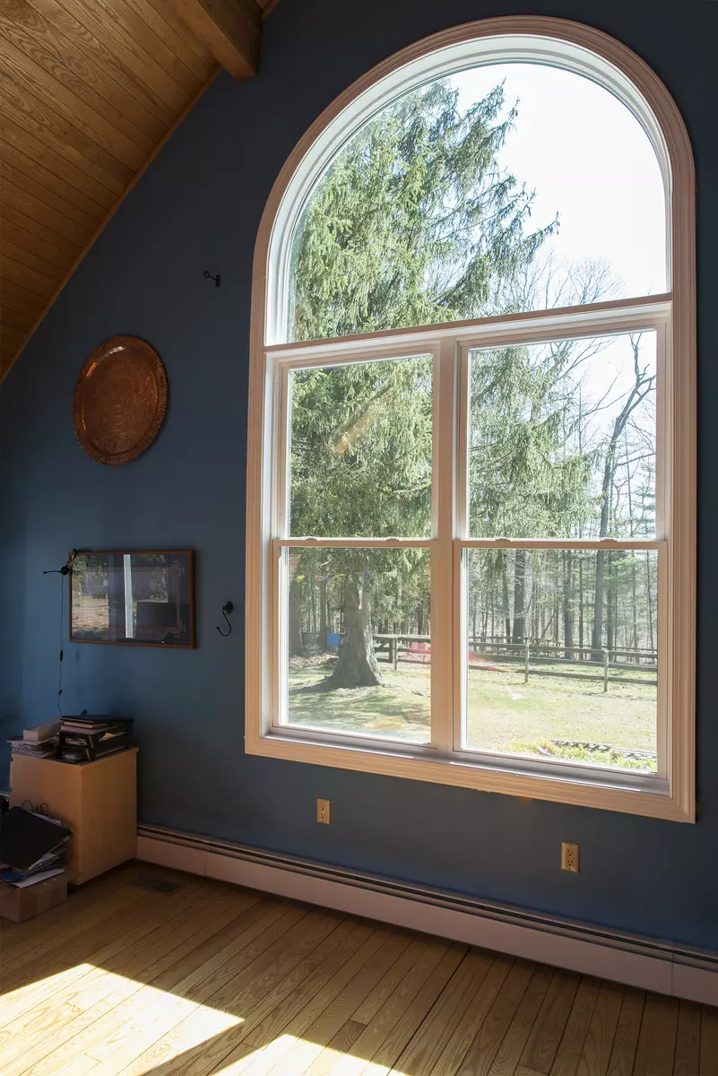 Double Hung Window - Half Round Circle Top - SEVEN SUN Connecticut