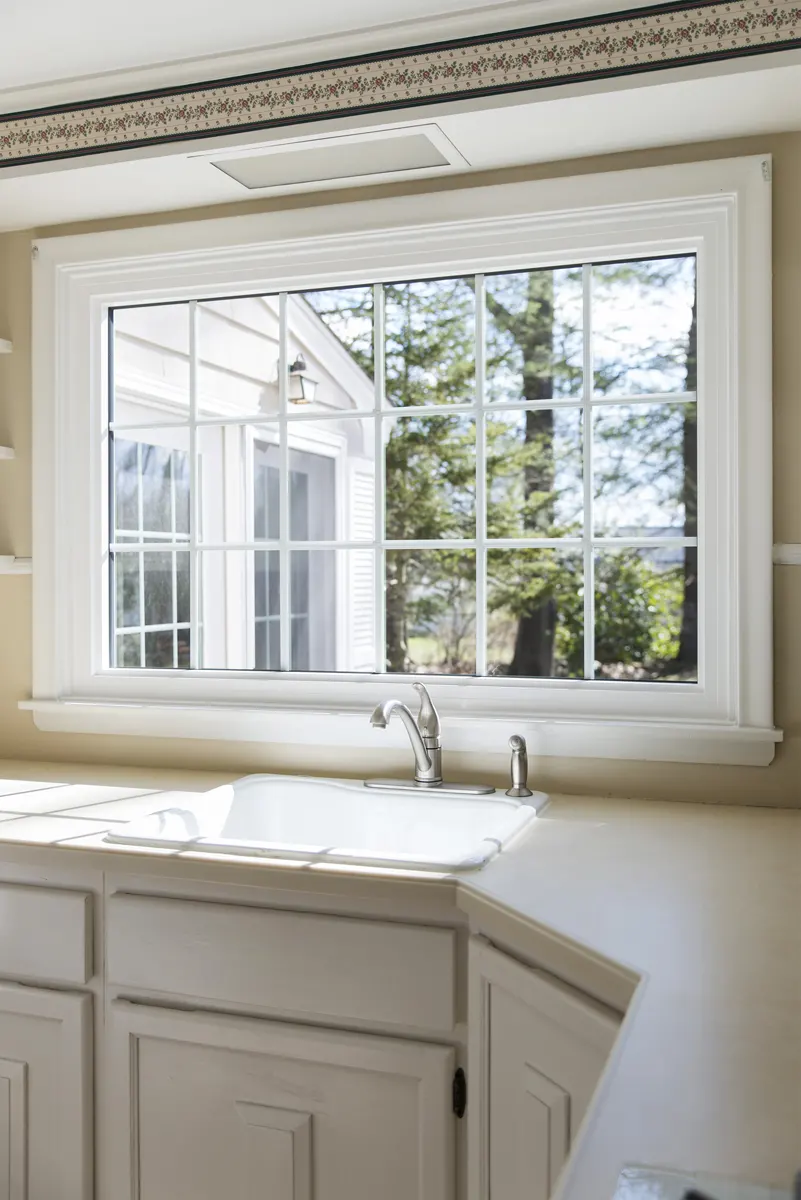 OKNA Kitchen Over The Sink Picture Window With Grids - SEVEN SUN CT