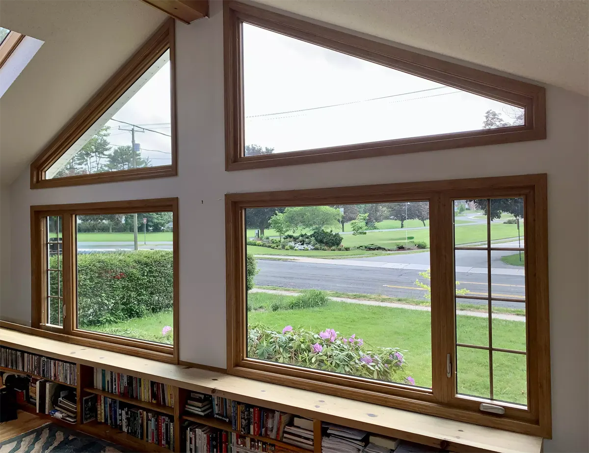 OKNA 700 Deluxe Casement with Picture Window Winchester Color_Colonial Grids Seven Sun CT
