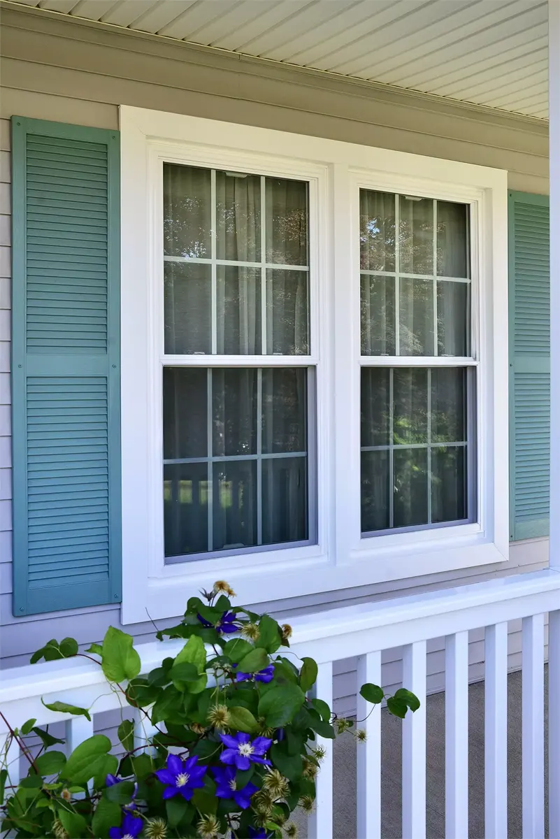OKNA Insul-Tec 500DX Twin Double-hung window with ful colonial grids Seven Sun CT