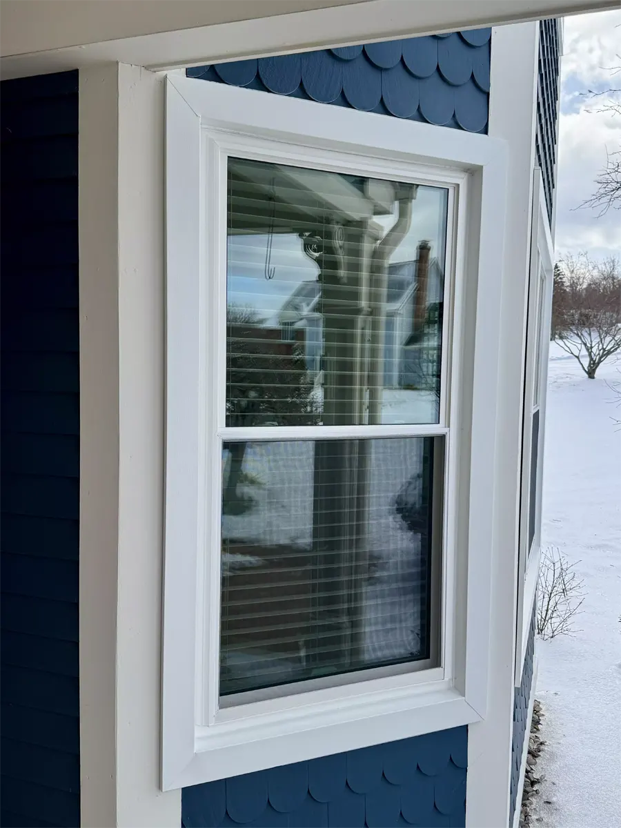 OKNA Insul tec 500 DX Series Triple Pane LowE Argon Glass Seven Sun CT