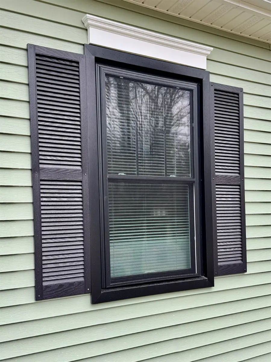 OKNA Enviro Star 800 Series Double Hung in Nicol's Black Exterior Color and colonial grids - Seven Sun CT