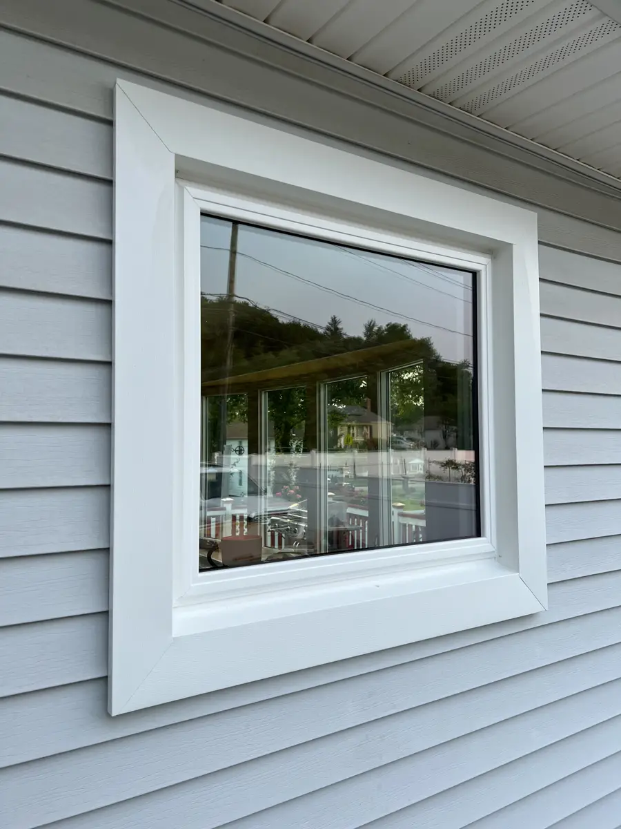 OKNA Awning 750DX Series White Window - Seven Sun CT