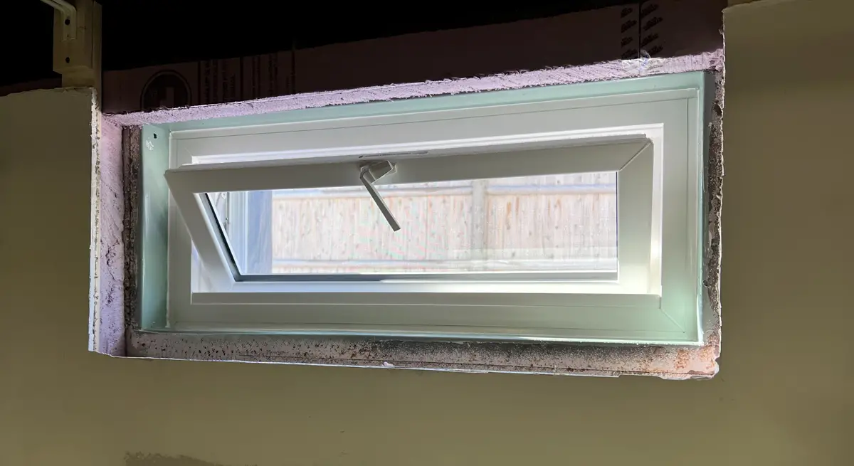 OKNA Basement Hopper Insul-Tec 500 White Basement Window - Seven-Sun CT