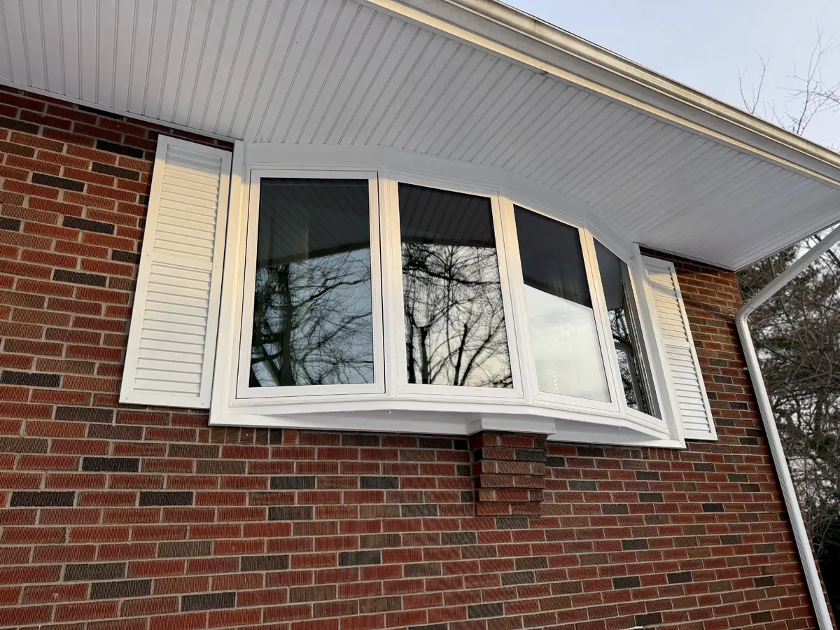 OKNA Bow 4-Lite Casement 700 DeLuxe Window In EuroWhite Color Seven Sun CT