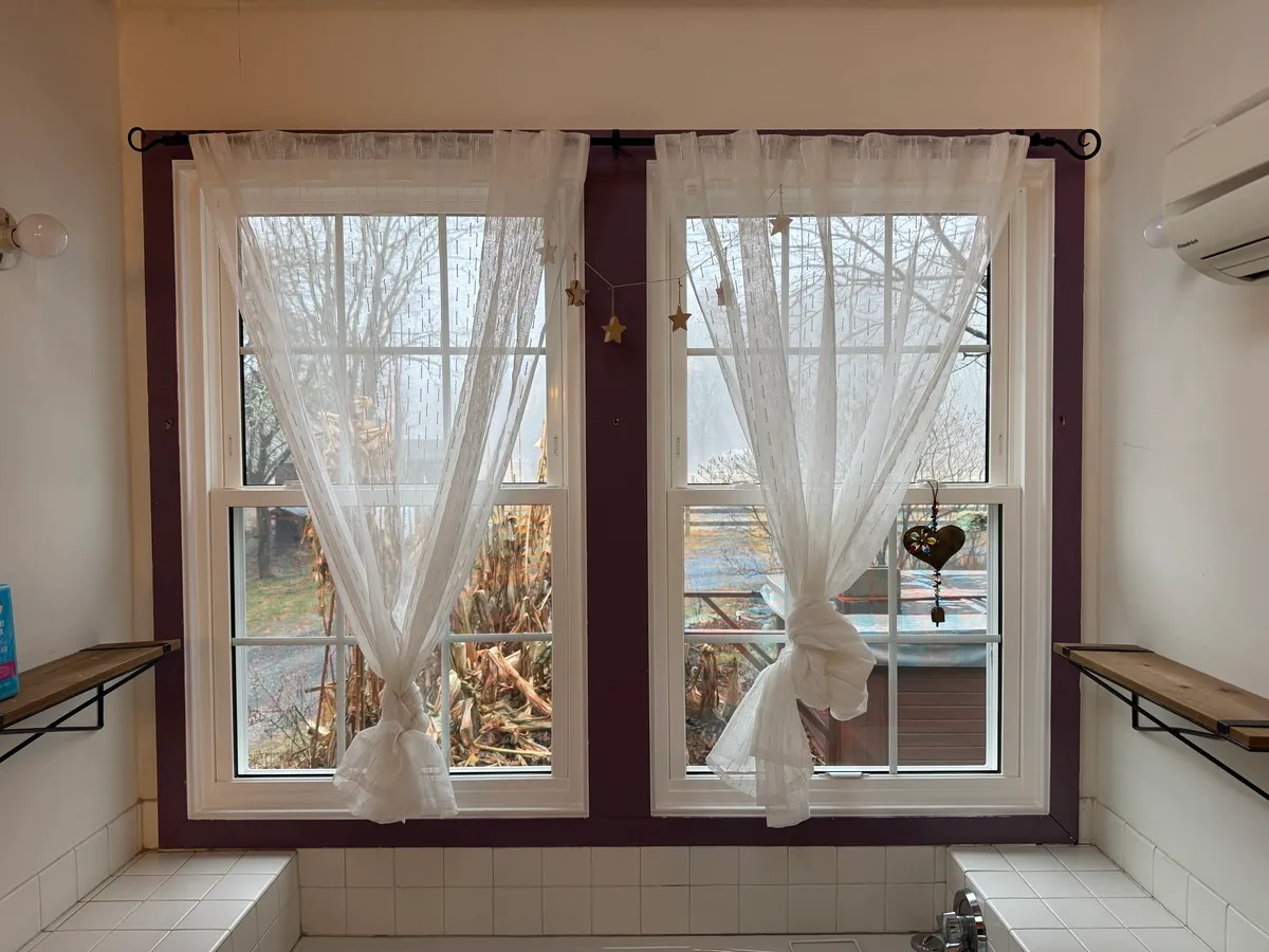 Bathroom window - twin double-hung window,full colonial grids - Okna CT