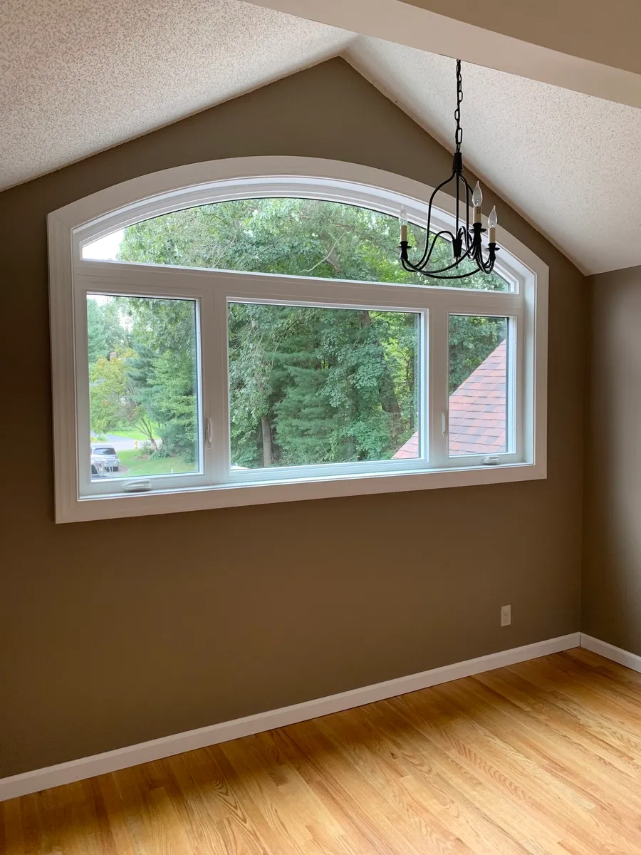 Dining room window - special shape casement window - Okna - Cheshire CT