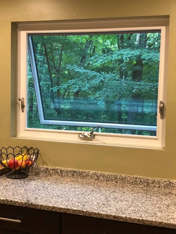 Kitchen window - awning window Okna - Burlington CT