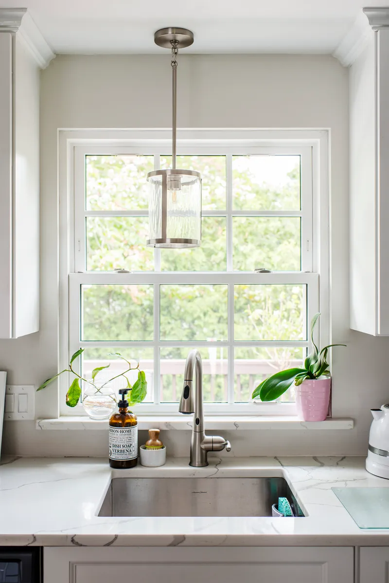 Kitchen window over sink - double-hung, colonial grids window - Cromwell-CT
