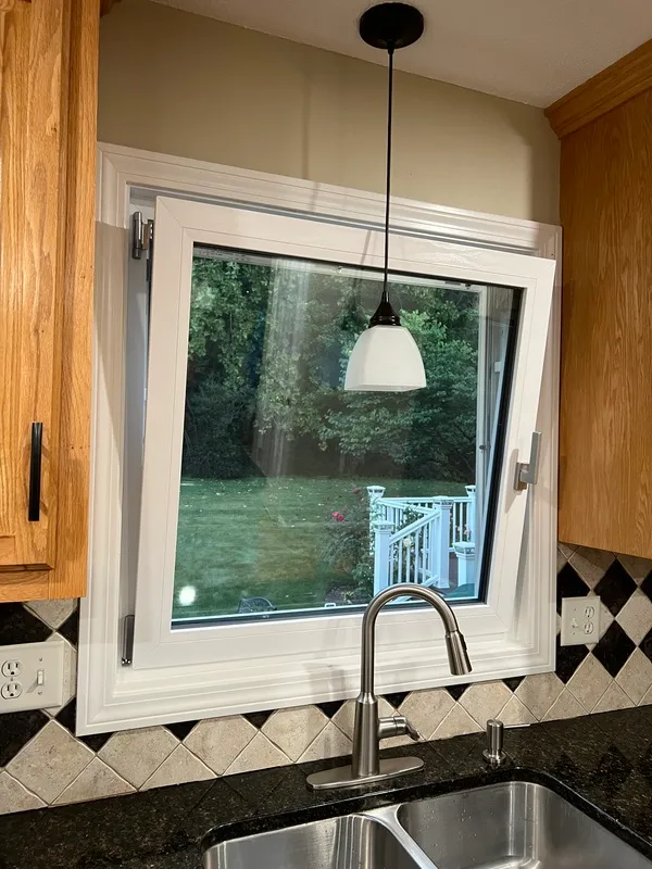 Kitchen window over sink - tilt-turn window - Bristol CT