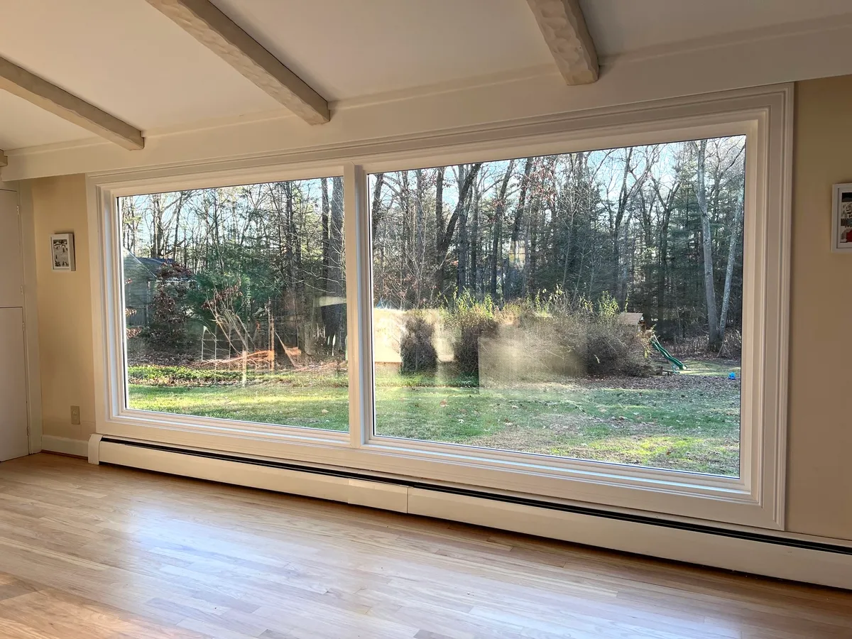 Living room side-by-side large picture window - Okna CT